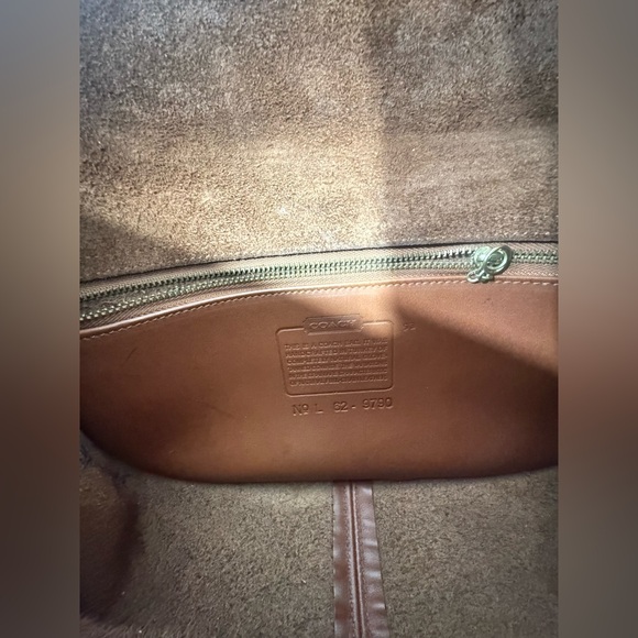 VINTAGE COACH City Bag Camel
Leather VTG Crossbody handbag... - Picture 11 of 14